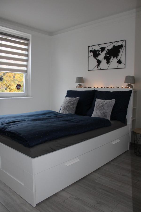 Izzy Apartament Apartment Miskolc Bagian luar foto