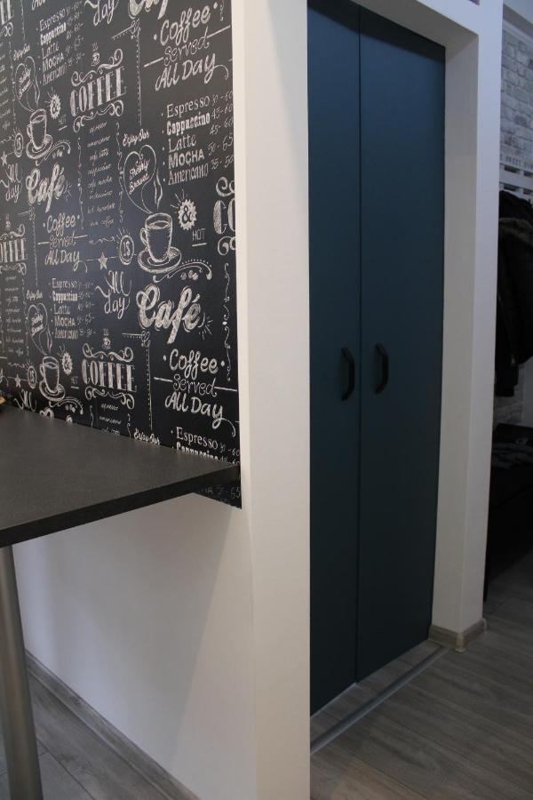 Izzy Apartament Apartment Miskolc Bagian luar foto