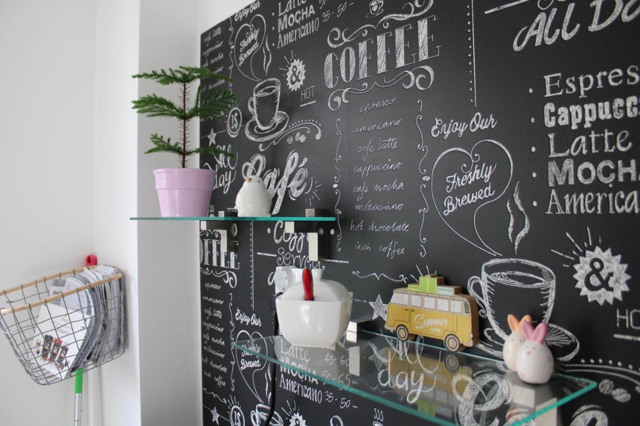 Izzy Apartament Apartment Miskolc Bagian luar foto