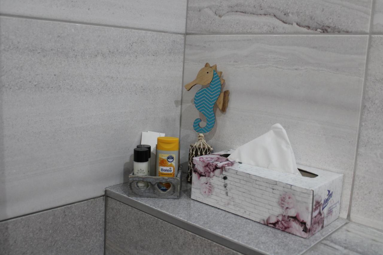 Izzy Apartament Apartment Miskolc Bagian luar foto